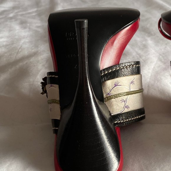 Prada Multicolor Floral Brocade Fabric Slides - Picture 5 of 5